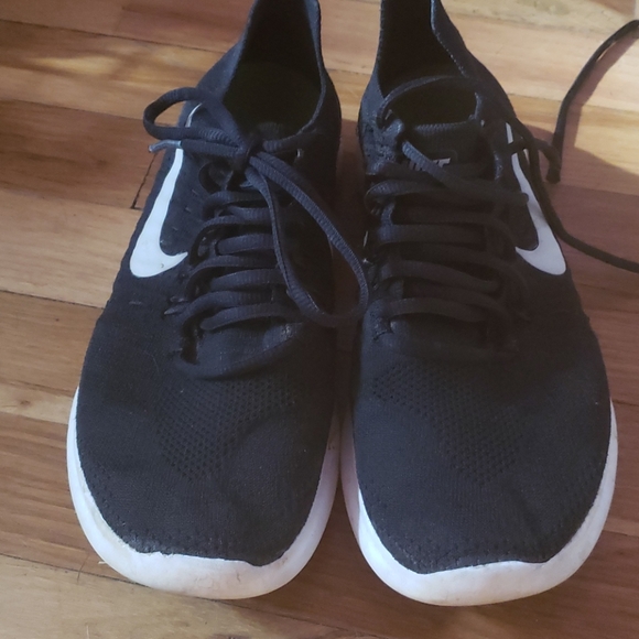 Sold - Picture 3 of 5